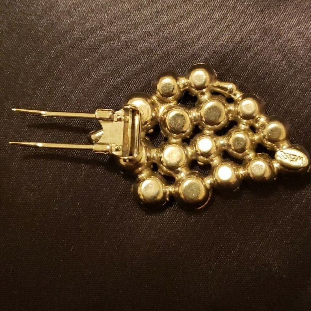 WEISS Clear Rhinestone Grape Cluster Brooch - Picture 5 of 10
